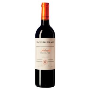 Bottle of Hacienda Solano Selección 2020, a Tempranillo red wine from Ribera del Duero.